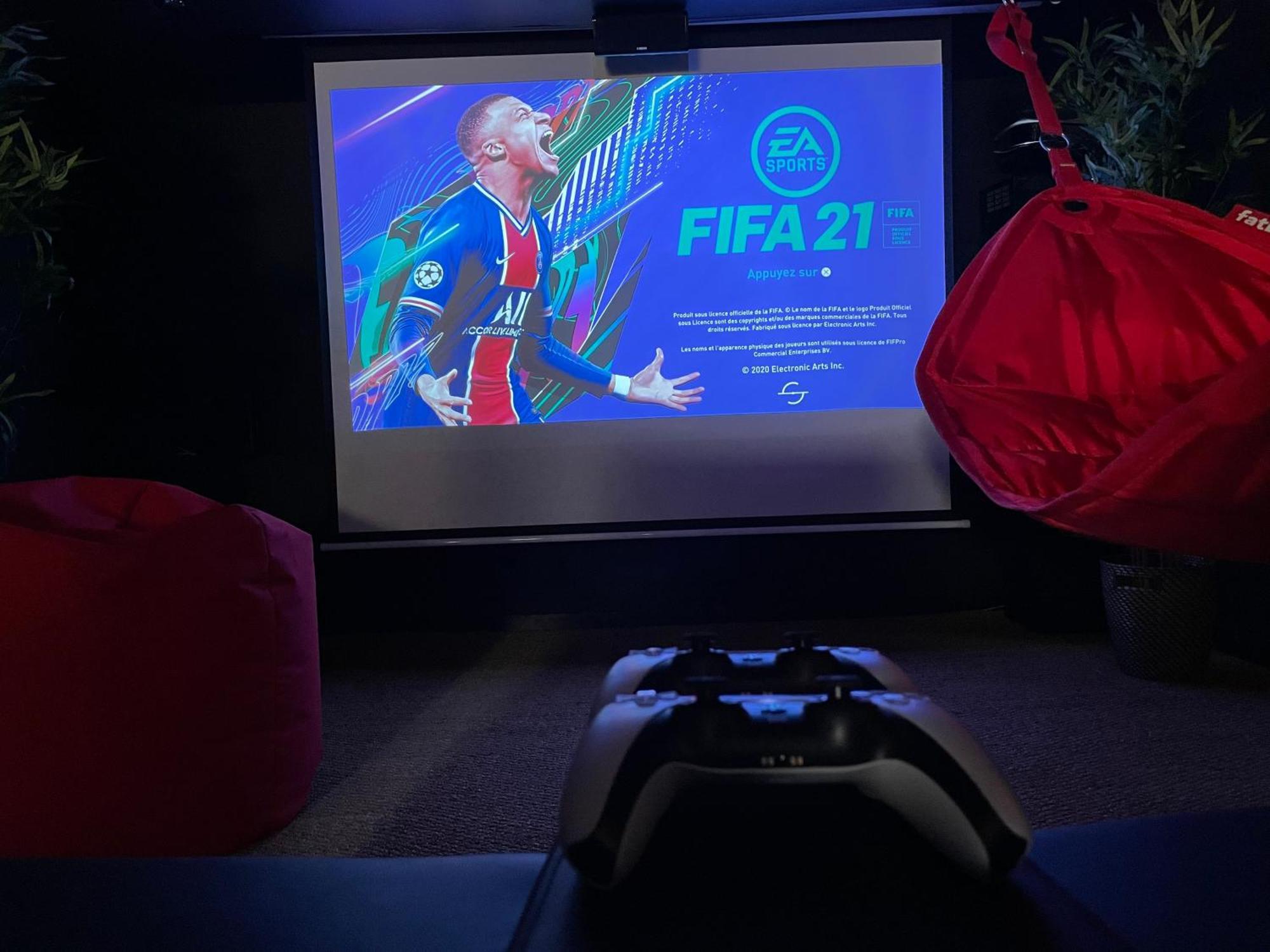 Capsule Cinema - Balneo Home Cinema Playstation 5 Valenciennes Zewnętrze zdjęcie